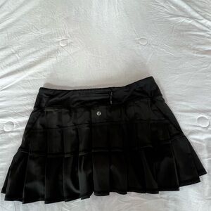 Lululemon Black Pace Setter Pleated Skort